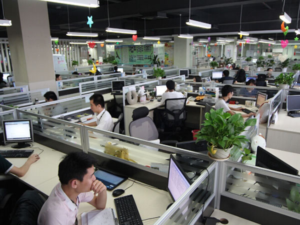 臥式硅膠注射成型機(jī)系列（后出）